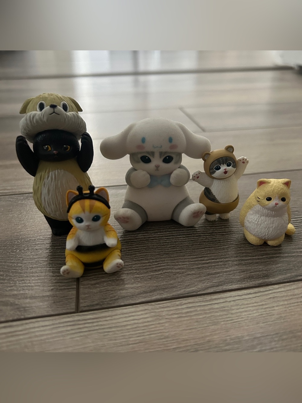 Mofusand Cat Figure Bundle